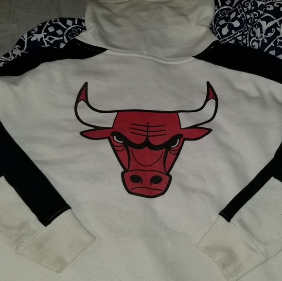 NBA UNISEX LG 1966 CHICAGO BULLS HOODIE (READ DESCRIPTION) - Picture 2 of 8